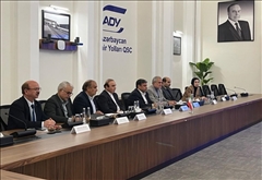 نشست استاندار اردبیل با رئيس راه‌آهن جمهوری آذربایجان